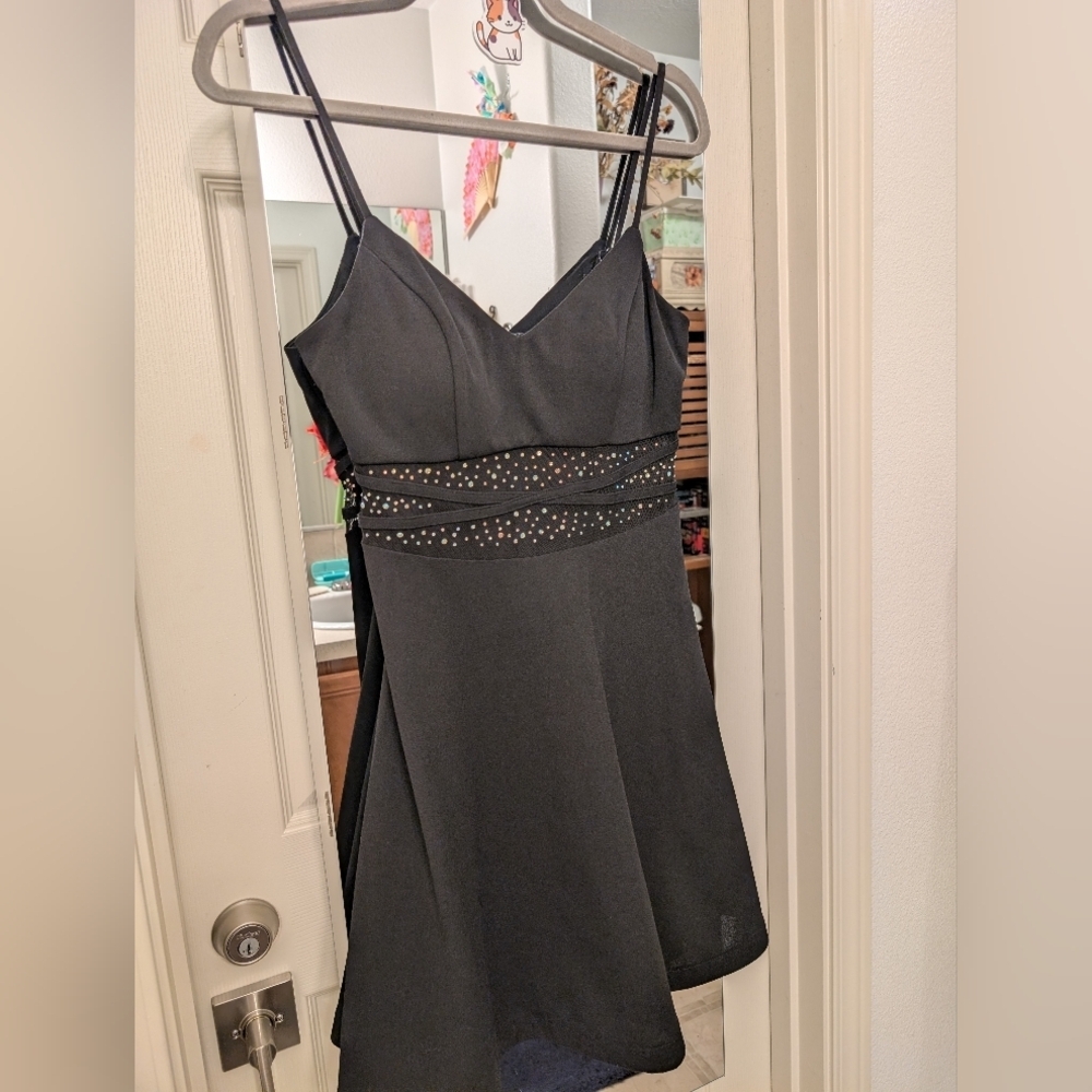 Vintage City Triangles Mini Dress with Sheer Waist, Dazzling Jewel Detail Size M
